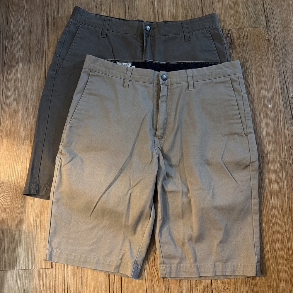 Volcom Chino Shorts Size 32  Lot Of 2 10" Inseam Khaki Surfer Casual Men's